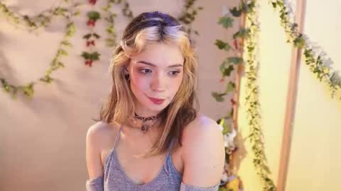 Snapshot of shiny_jail chatting on 09.12.25 JennyMira THANK YOU FOR 77 777 online show from 09.12.25