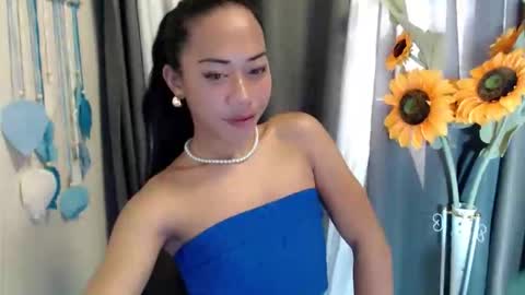 Snapshot of shira_cutttiebigcock chatting on 04.27.26 shira_cutttiebigcock online show from 04.27.26