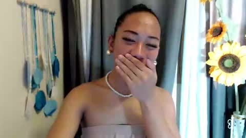 Snapshot of shira_cutttiebigcock chatting on 04.28.26 shira_cutttiebigcock online show from 04.28.26