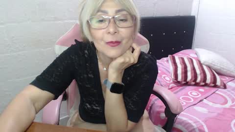 shira evans40 online show from 01.25.25