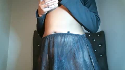 Shi-ro online show from 11.10.25