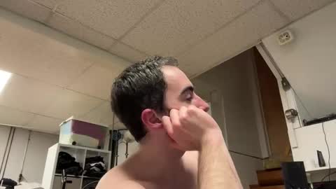 Snapshot of shirtlesshunk15 chatting on 03.14.26 shirtlesshunk15 online show from 03.14.26