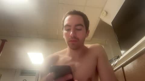 Snapshot of shirtlesshunk15 chatting on 03.17.26 shirtlesshunk15 online show from 03.17.26