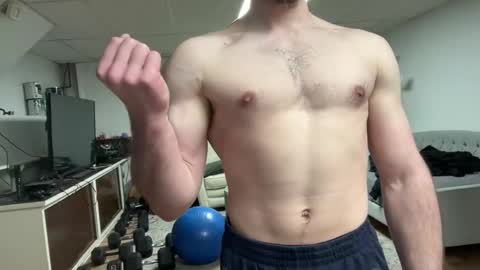 shirtlesshunk15 online show from 04.21.26