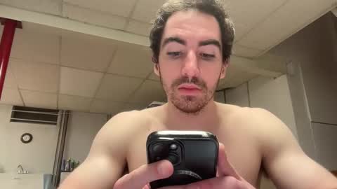 shirtlesshunk15 online show from 05.10.26