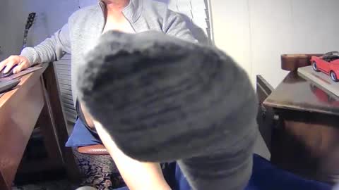 nikolas send dm for an appointment online show from 02.22.25