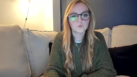 short sweetpea online show from 02.22.25