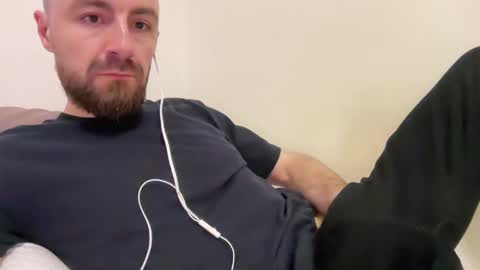 Snapshot of show_jizzness chatting on 02.03.25 show_jizzness online show from 02.03.25