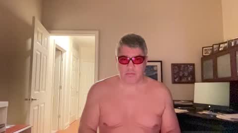 Chicago Guy online show from 02.08.25