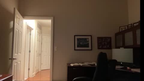 Chicago Guy online show from 09.28.25