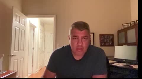 Chicago Guy online show from 10.12.25