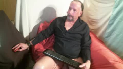 Snapshot of showncumwithme55 chatting on 02.14.26 showncumwithme55 online show from 02.14.26