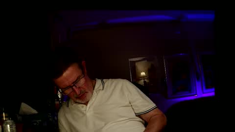 shrewtamer online show from 10.11.25