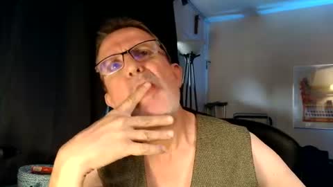 Snapshot of shrewtamer chatting on 07.12.26 shrewtamer online show from 07.12.26