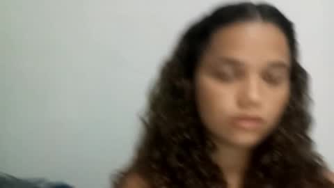 Alesia online show from 04.20.26