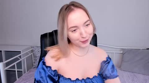 Anna online show from 03.11.25