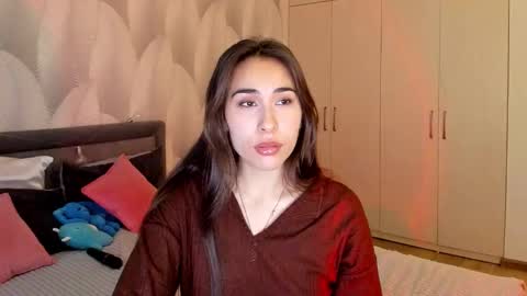 Snapshot of shy_bambiii chatting on 11.05.25 Mika online show from 11.05.25