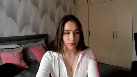 Mika online show from 03.03.26