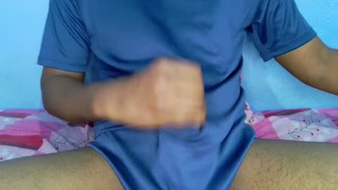 Snapshot of shy_eyes_ chatting on 12.03.24 shyeyes online show from 12.03.24