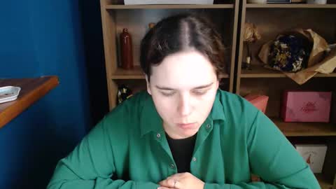 Snapshot of shy_lil chatting on 10.19.25 shy_lil online show from 10.19.25