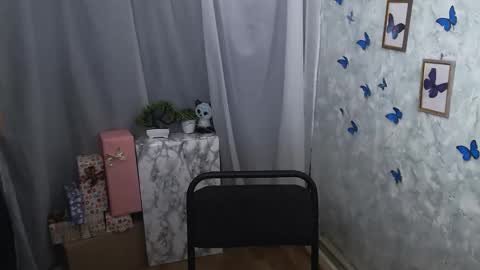 Snapshot of shy_sabrina_ chatting on 01.16.25 shy_sabrina_ online show from 01.16.25