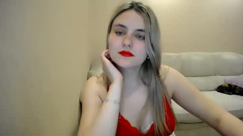 Snapshot of shy_sabrina_ chatting on 04.22.26 shy_sabrina_ online show from 04.22.26