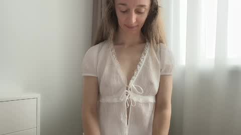 shy_schoolgirl_ online show from 05.20.26