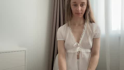 shy_schoolgirl_ online show from 05.28.26