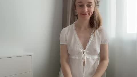 shy_schoolgirl_ online show from 05.29.26