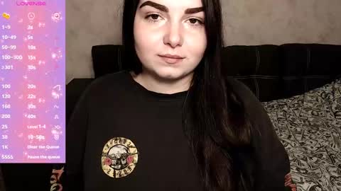Snapshot of shyadalin chatting on 01.10.25 ShyAdalin online show from 01.10.25