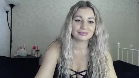 Eva online show from 09.10.25