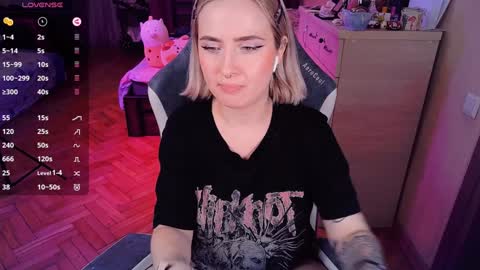 Effie online show from 01.29.25