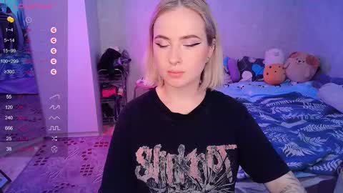 Effie online show from 02.10.25