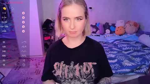 Effie online show from 02.10.25