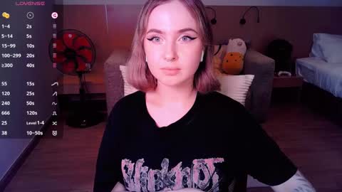 Effie online show from 03.10.25