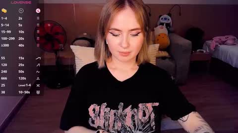 Effie online show from 03.12.25