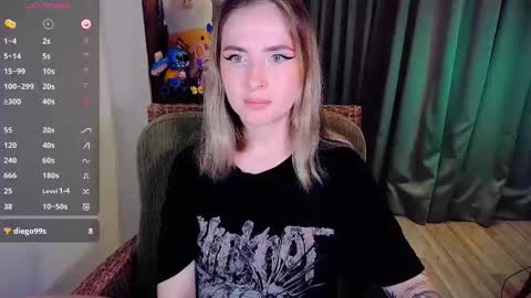 Effie online show from 09.18.25