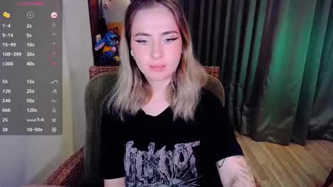 Effie online show from 10.02.25