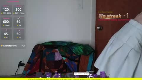 Snapshot of shyohiogirl chatting on 06.09.26 Hippie online show from 06.09.26