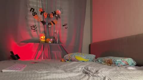 Amelia online show from 10.29.25