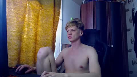 Tom and Betty online show from 04.08.26