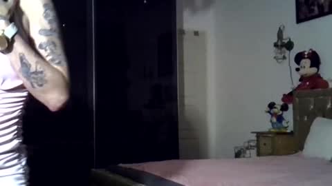 Snapshot of shyskinnynina chatting on 05.05.26 Nina online show from 05.05.26