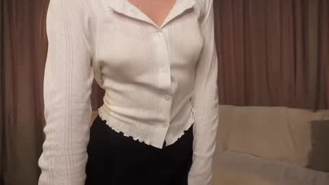 Snapshot of shytany chatting on 04.24.26 Tanya online show from 04.24.26