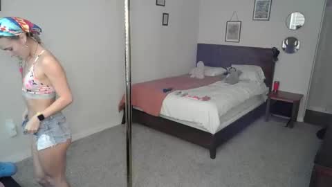 shypetitebaby online show from 01.17.26