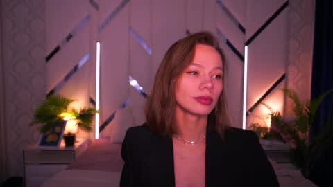 shyysiren online show from 12.23.25