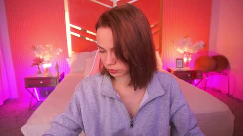 shyysiren online show from 04.05.26