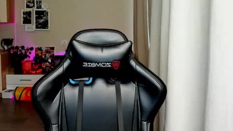 SIA online show from 10.24.25