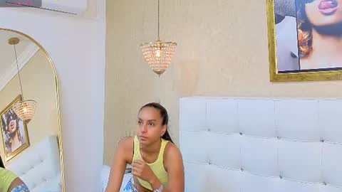 Snapshot of siacavali chatting on 06.28.26 Sia online show from 06.28.26