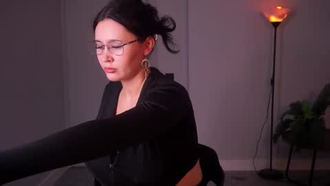 Semi online show from 01.12.26