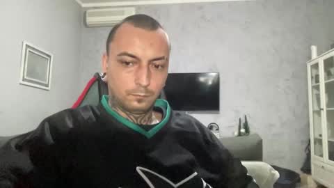 sidvicious23cm online show from 01.15.26